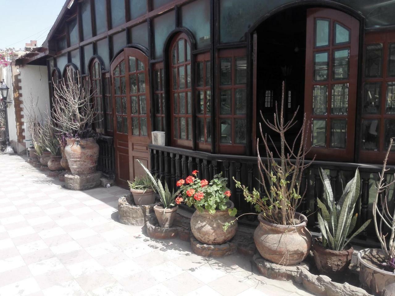 Royal Pyramids Hotel Kairo Bagian luar foto